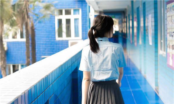 椰林镇如何找到一个可以帮助我生孩子的女人？